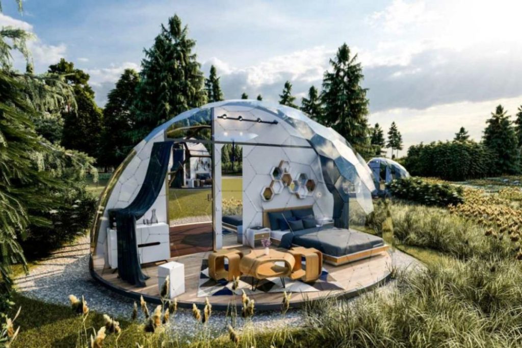 8-Découvrez le luxe de dormir en pleine nature tout en profitant d'une vue panoramique dans une bulle transparente